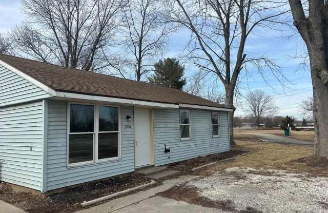 Recently renovated 3 bedroom home on the Southside of Lafayette
