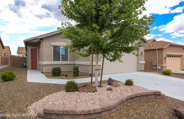 5872 N Thornberry Drive - 5872 N Thornberry Drive, Prescott Valley, AZ 86314