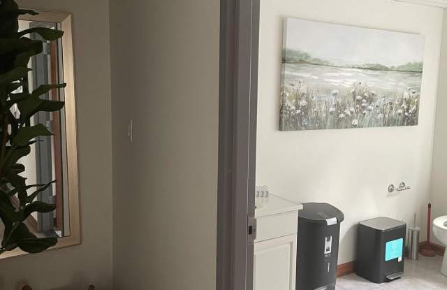 145 ROCKLEDGE Avenue