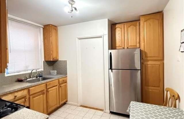 Photo of 1580 East 18th Street