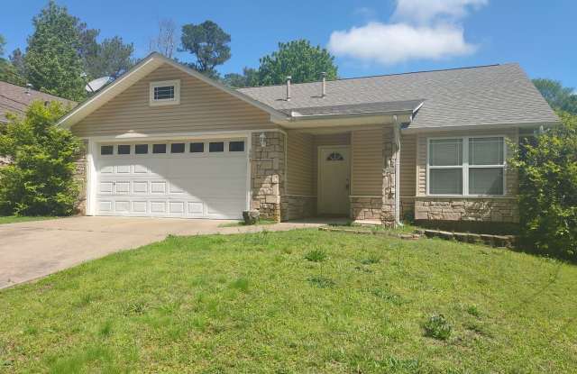 Nice 3 bed 2 bath for lease