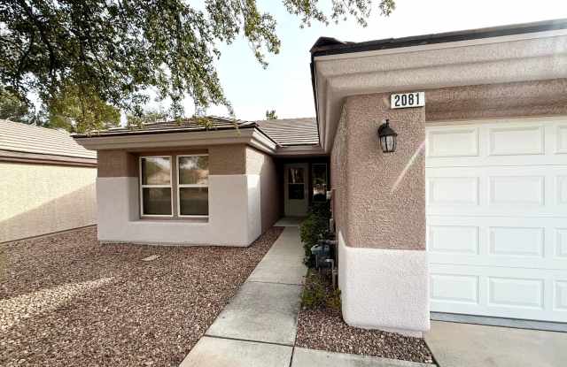 Charming Single-Story Townhome in Sun City MacDonald Ranch