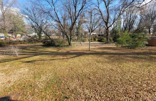 3 Bedroom 1 Bathroom House
