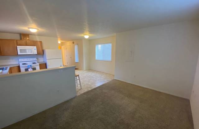 Don’t Miss This Spacious 4-Bedroom Northside Condo