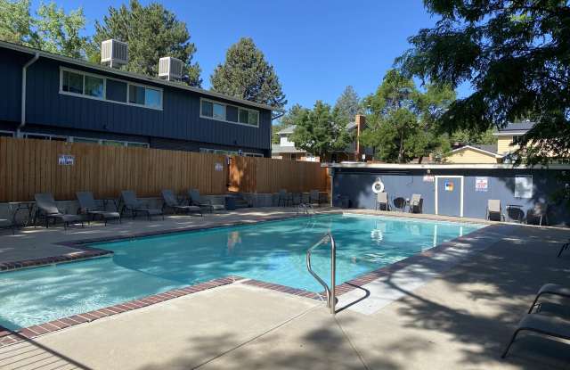 Broadridge Flats and Townhomes