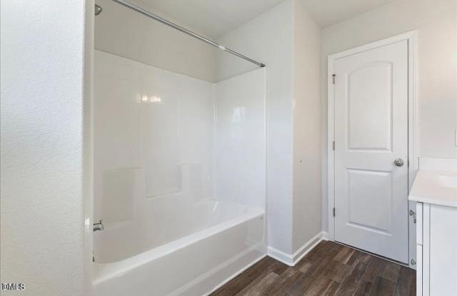 Room in 3 Bedroom Home at Alderman Way