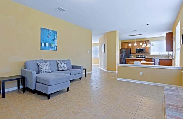 12325 Smith Gin Street