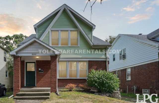 3644 Harley Rd Upper