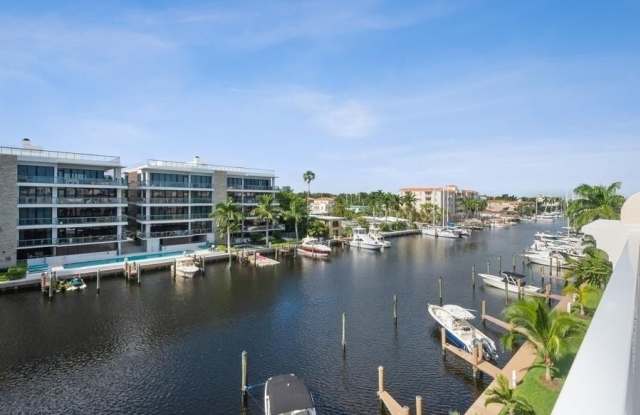 63 Isle Of Venice Dr