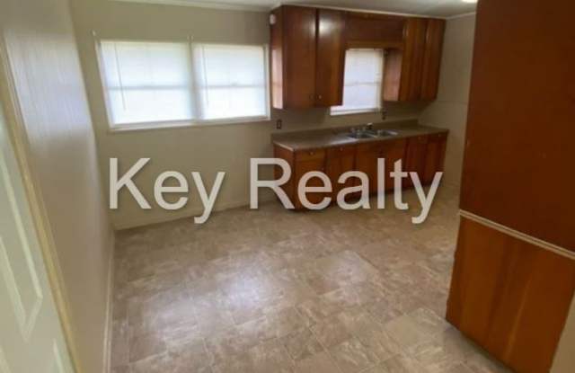 2908 Kathy Ann - Alexandria, off Texas Ave.