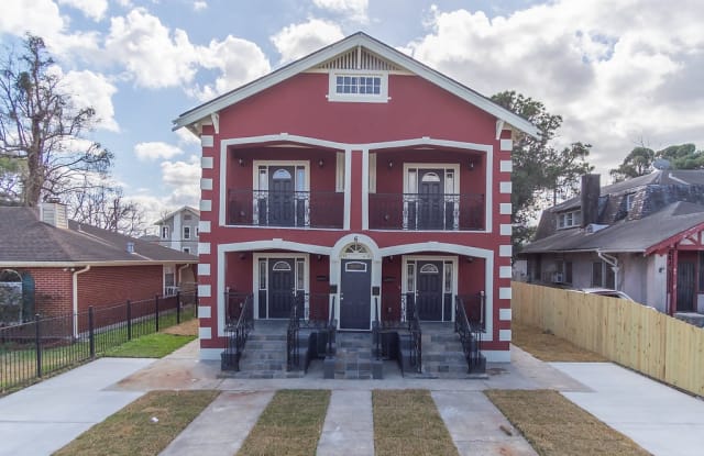 6 Marlborough Gate - 6 Marlborough Gate Place, New Orleans, LA 70115