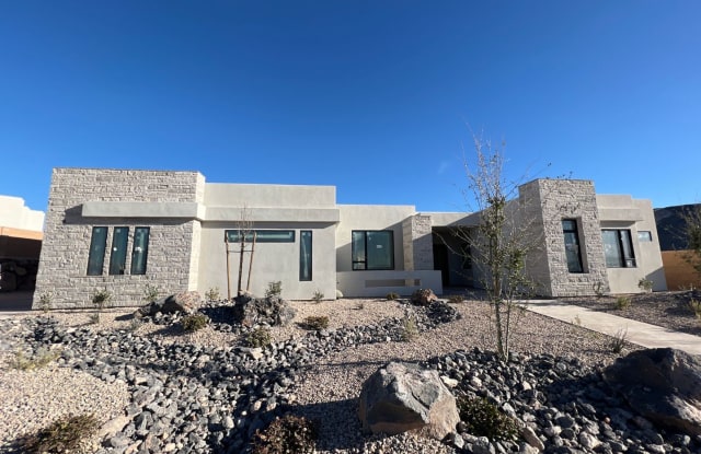 5496 N Rock Hollow Dr - 5496 Rock Hollow Drive, St. George, UT 84770