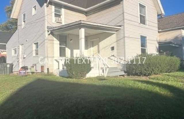 503 Hazlett Ave Nw