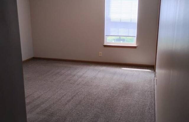 Photo of 3384 Edison Dr