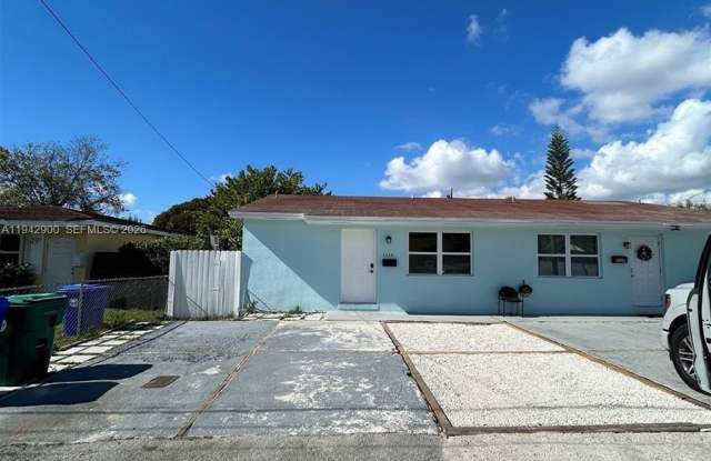 Photo of 2630 SW 29th Ave