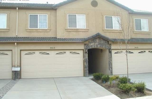 Photo of 3815 Josephine Heights