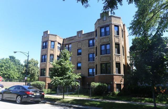 4218 Clark - 4218 N Clark St, Chicago, IL 60613