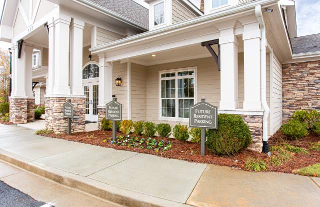 Crossings of Dawsonville