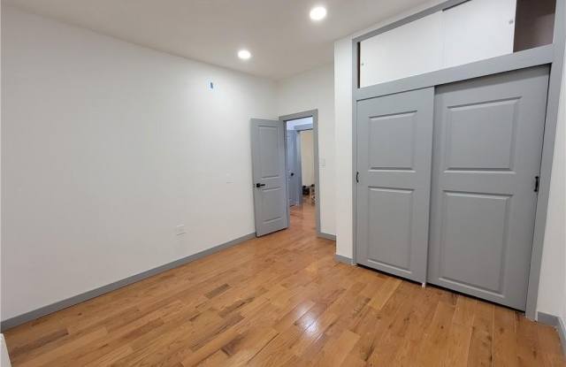 1111 E 94th Street