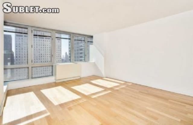 150 East 44th St Unit: 14A - 150 East 44th Street, New York City, NY 10017