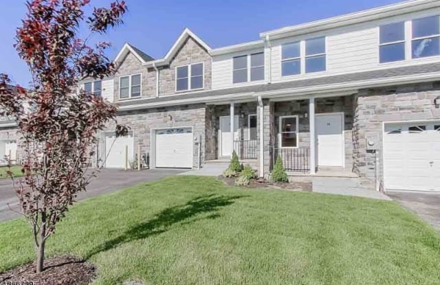 15 Decroce Ct - 15 Decroce Court, Parsippany-Troy Hills, NJ 07054