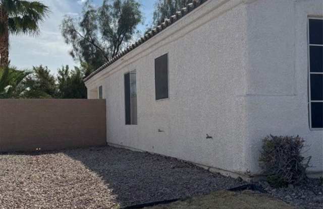 2498 Foxmoore Court