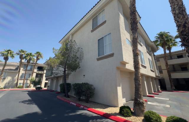 NO SHOWINGS until 10/1/2025