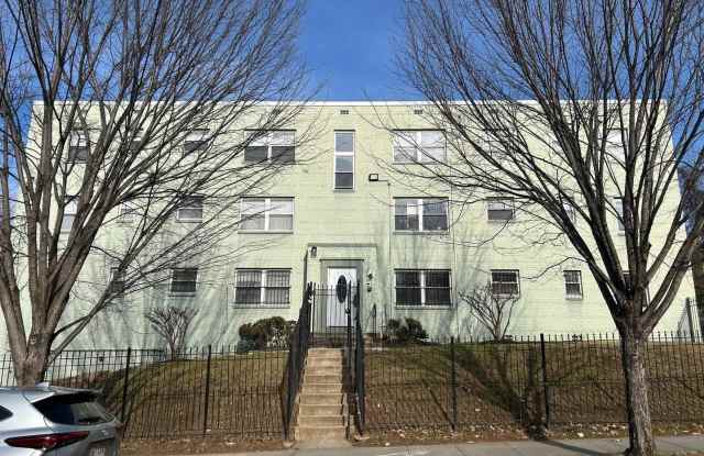 Photo of 4800 C ST SE #302