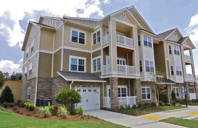 Lullwater at Riverwood