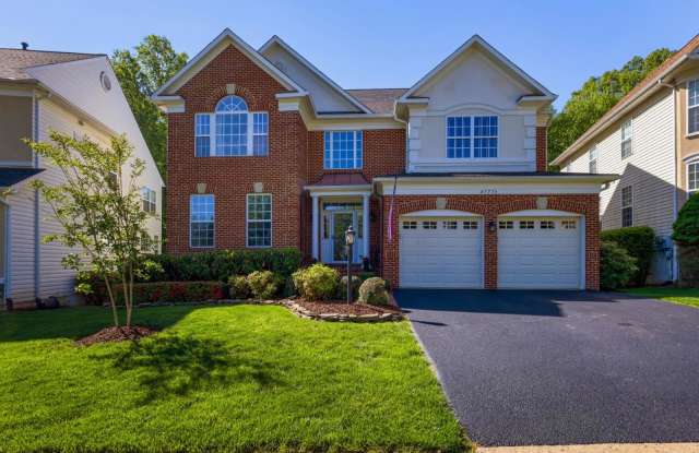 47779 Macgill Court