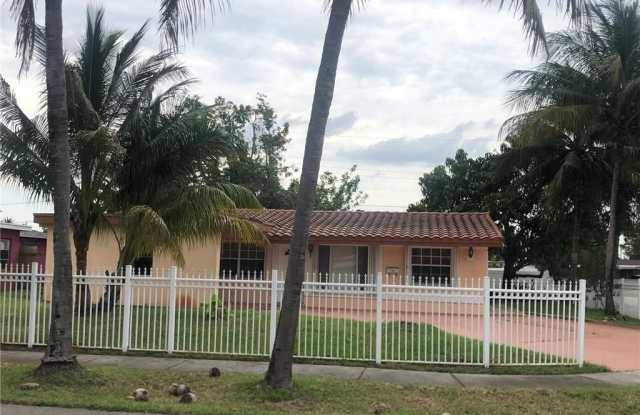 3251 NW 15th St