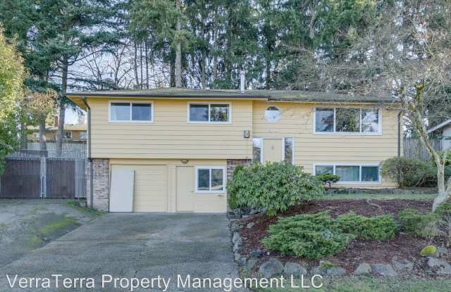 50 157th Ave SE - 50 157th Avenue Southeast, Bellevue, WA 98008