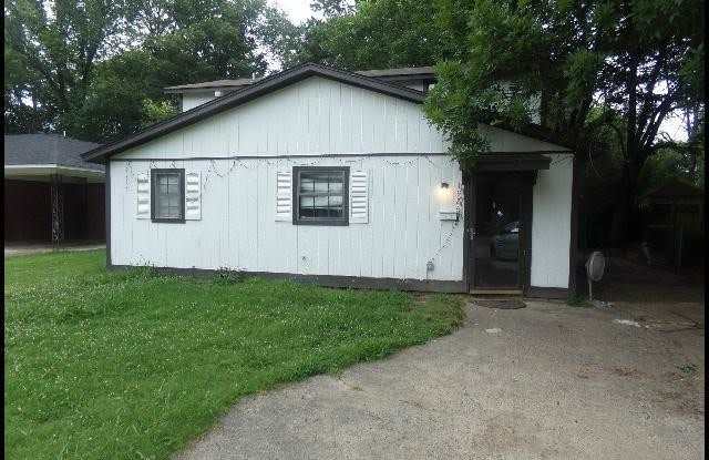 1924 College Avenue