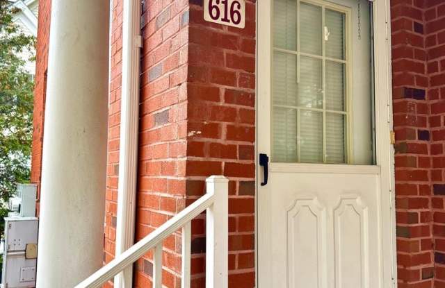 616 Middlesex Avenue