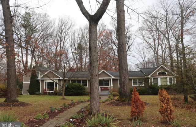 5151 PIEDMONT Place