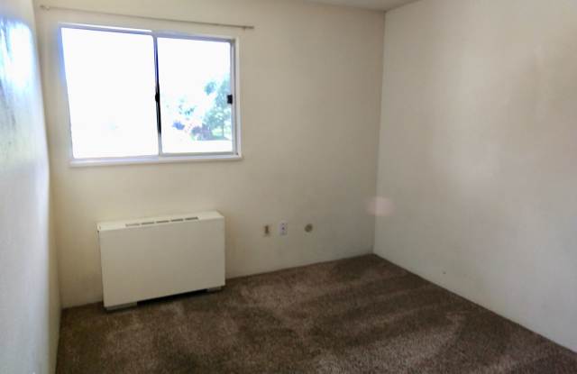 Updated 3 Bedroom Condo in the Wimbledon NOW AVAILABLE