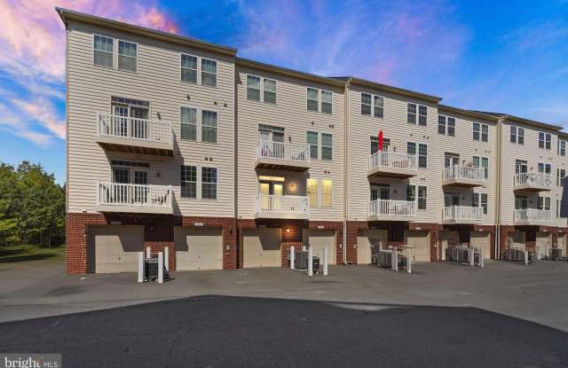 43846 ARTSMITH Terrace