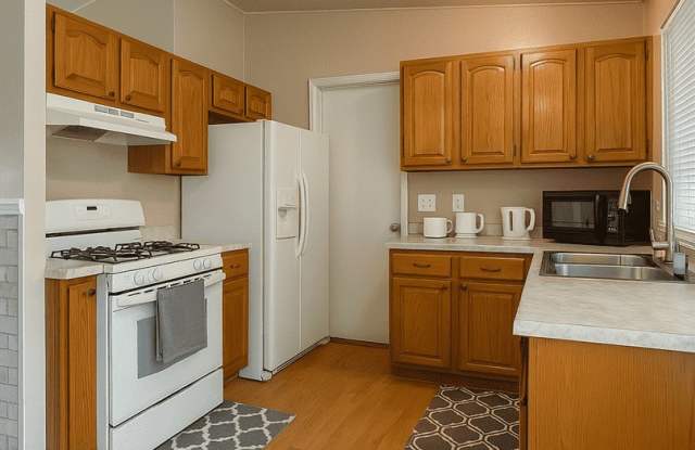 5911 Stoney Creek Dr