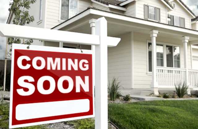 Photo of NO RENT UNTIL 2026! Charming 4-Bedroom Keizer Home Close to Everything