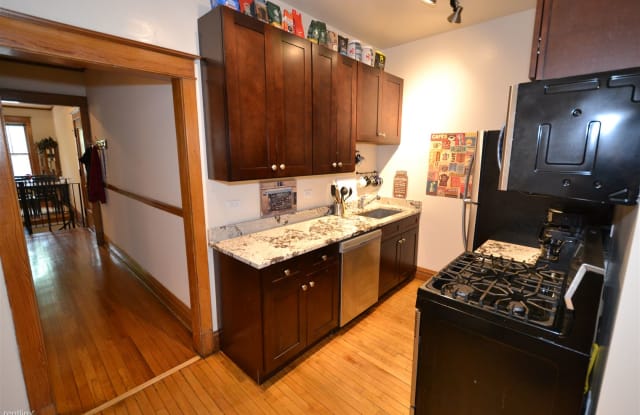 3765 N Lakewood Ave Apt 3 - 3765 North Lakewood Avenue, Chicago, IL 60613