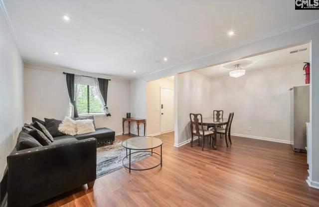 1680 Horseshoe Drive