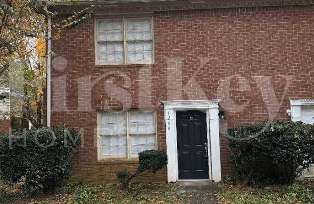 5266 Ridge Forest Drive