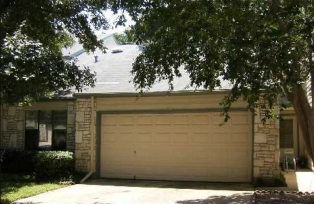 Photo of 8411 Echo Creek