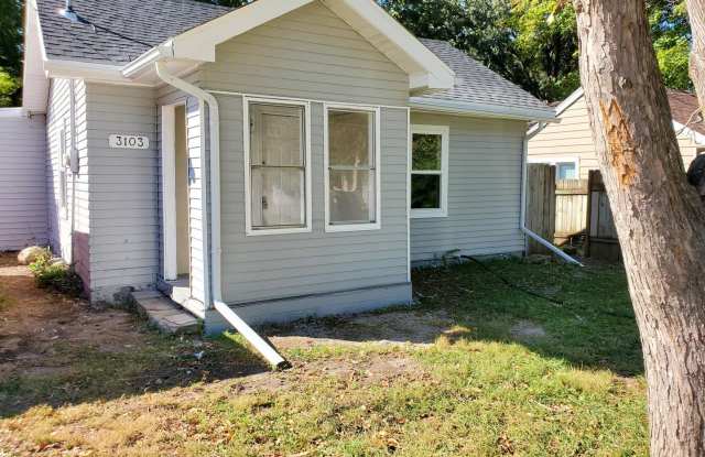 2 Bedroom East Side Fully Remodeled - Attached Garage and Fenced in Yard - 3103 Garfield Avenue, Des Moines, IA 50317