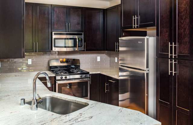 Monterey Grove Apartments