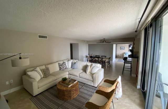 1401 S Ocean Blvd
