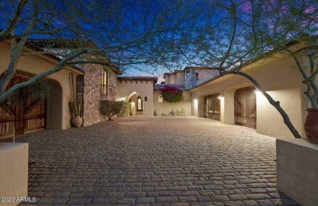 14205 E La Paloma Place