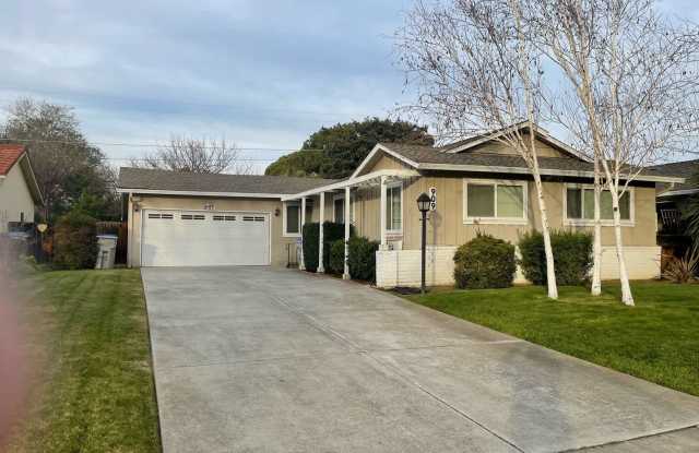 SAN JOSE - Well Maintained 3/2 In A Quiet Neighborhood - 909 Hummingbird Drive, San Jose, CA 95125