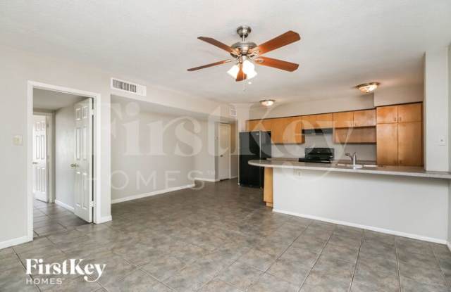 32 West Fairmont Drive