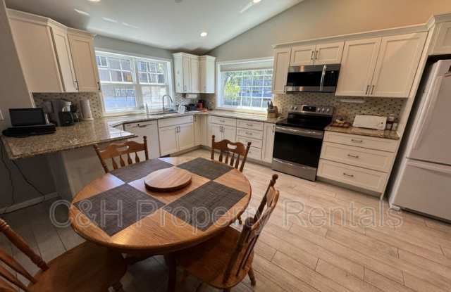 3668 Jasper Park Drive